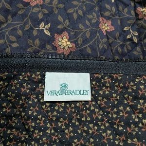 Vera Bradley Large zippered Duffel Bag with open side pocket